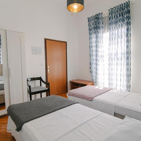 Apartments Sab โอกูลิน ภายนอก รูปภาพ